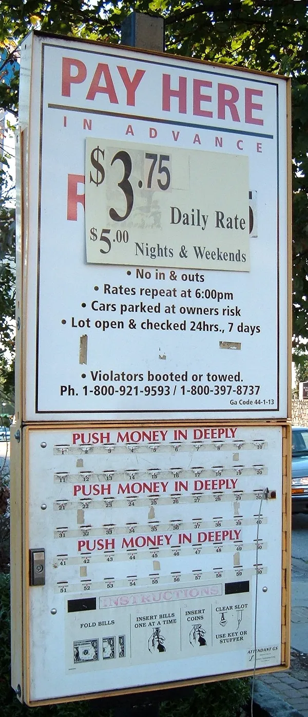 Atlanta Traffic: 10th Street NE Closure and DeKalb Roadworks Cause Tuesday Morning Delays