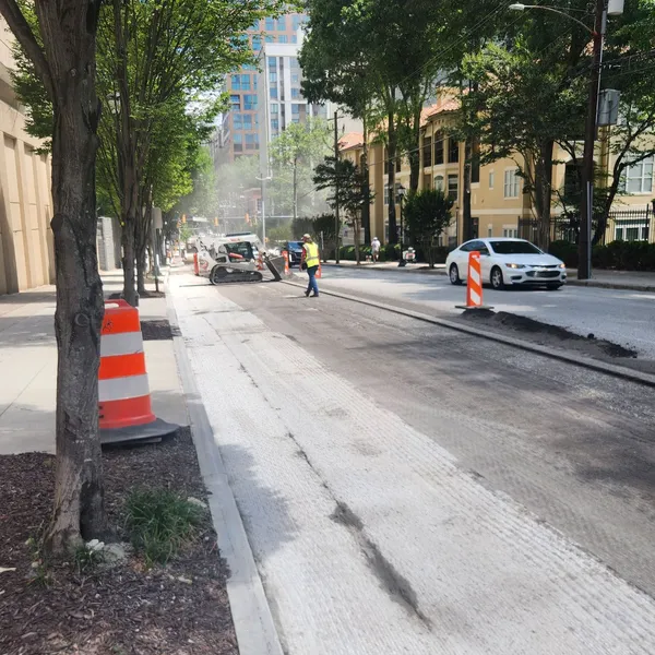 Atlanta opens protected bike lane on Juniper Street, reshaping Midtown travel from 14th to Ponce