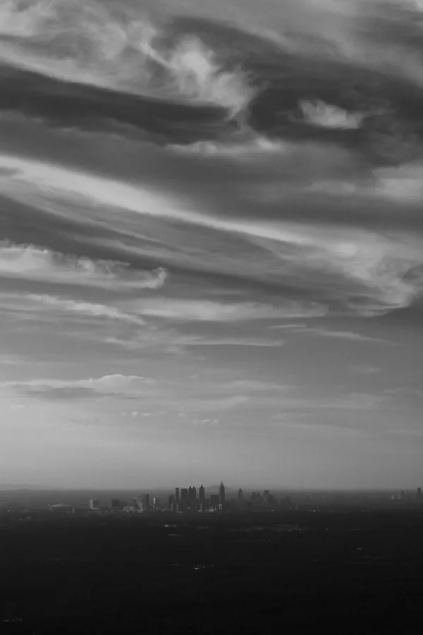 Spring Heat Under Siege: Storms Threaten Atlanta’s 80-Degree Saturday