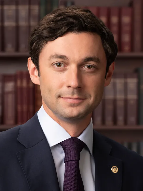 Sen. Jon Ossoff launches 2026 reelection push with Atlanta rally centered on elections and Justice Department