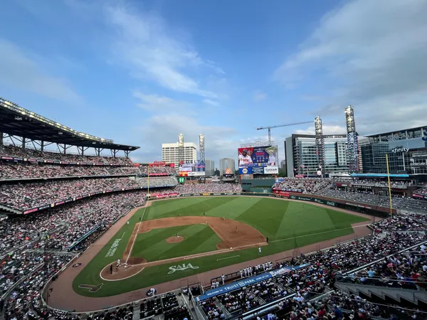 Exciting Valentine’s Match Day: Pro Hockey and Diamond Duels in Atlanta